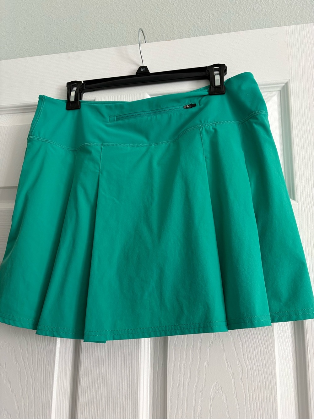 Fair Harbor "The Corliss" Active
Built-in Liner Skort -jade green